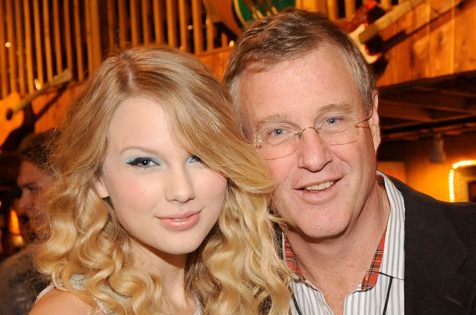Celebrities with Their Dads Taylor Swift