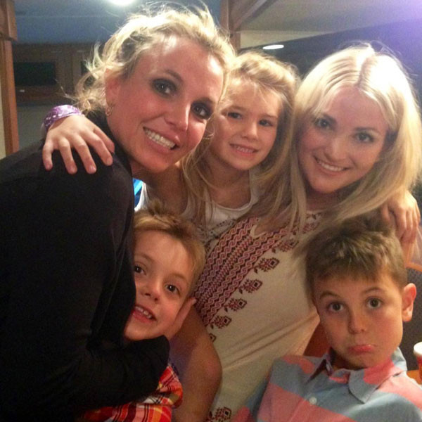 britney and jamie lynn spears sister's day