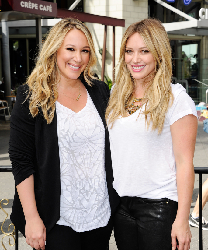 Hilary and Haylie Duff Sister's Day